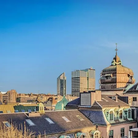 Prime Location: Spacious & Apartment *